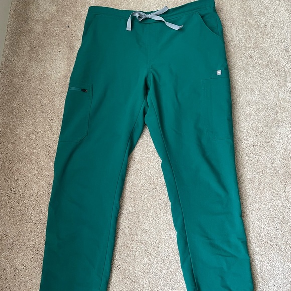 Figs Other - Figs Hunter Green Yola Skinny Scrub Pants